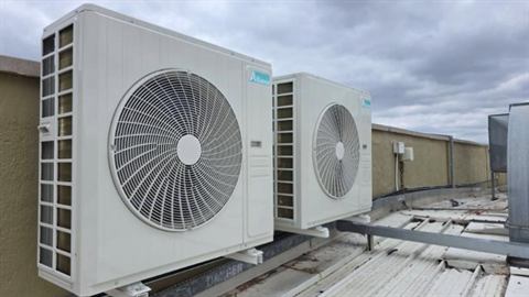 Split unit air conditioner installation