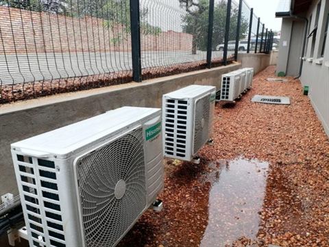Split unit air conditioner installation