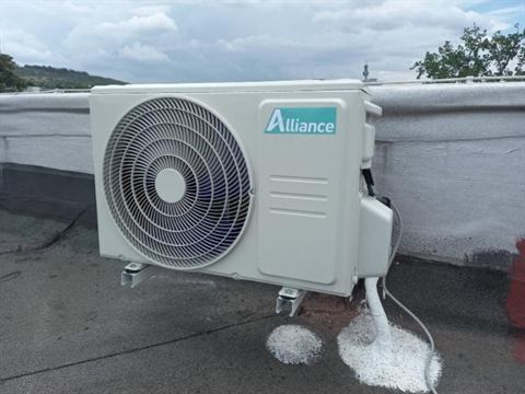 Split unit air conditioner installation