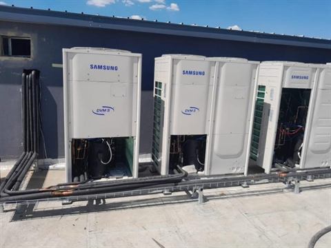 Samsung VRV outdoor units with insulated pipework